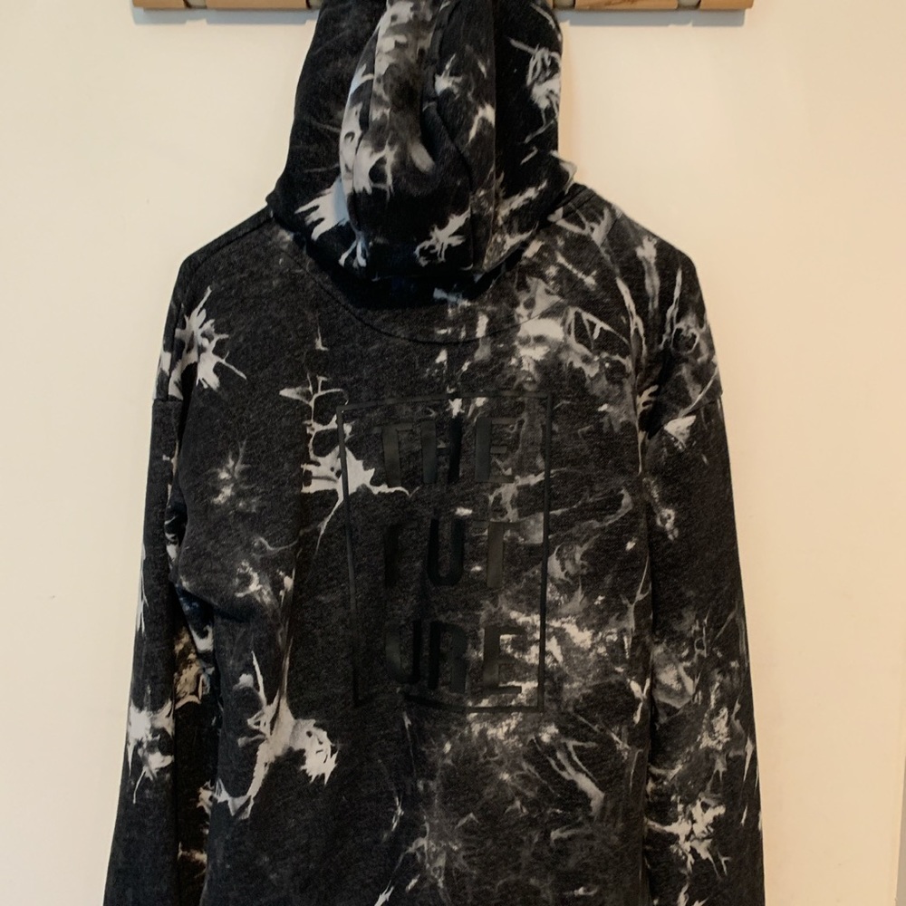 Hudson’s Bay black medium hoodie